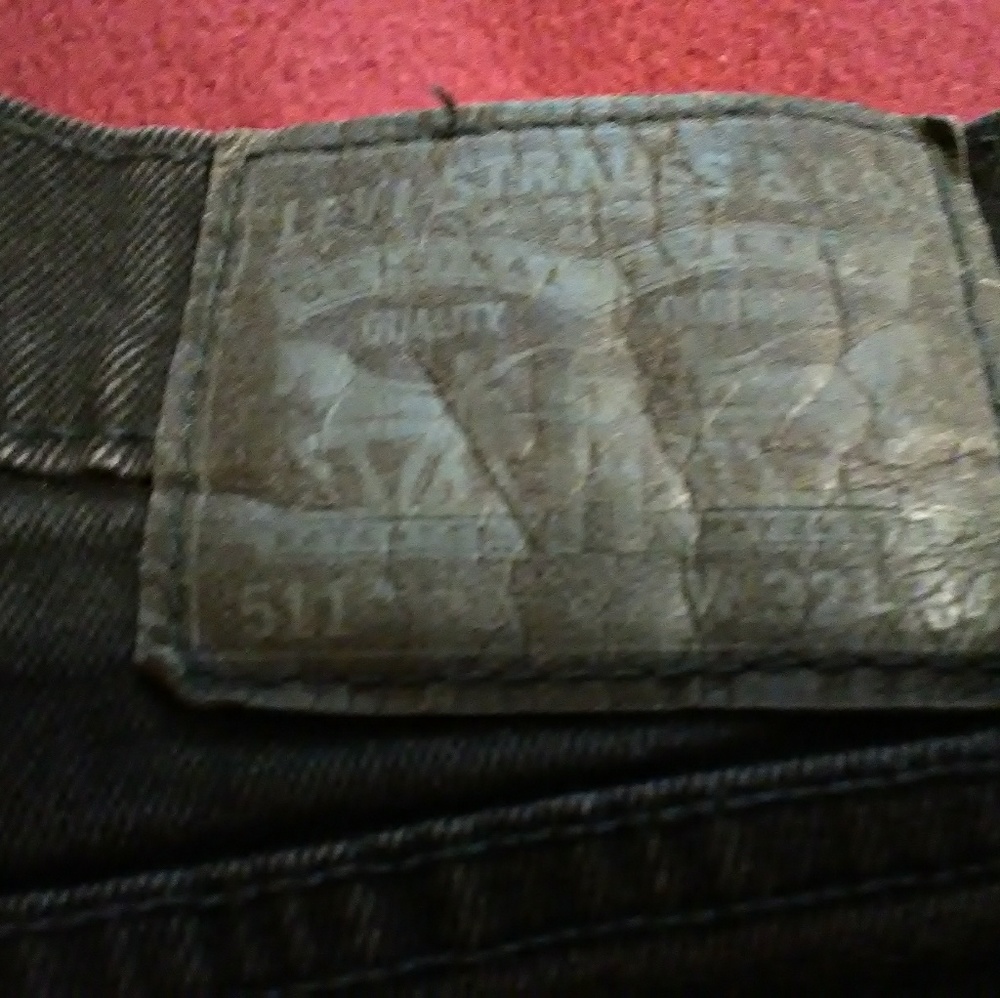 Levis